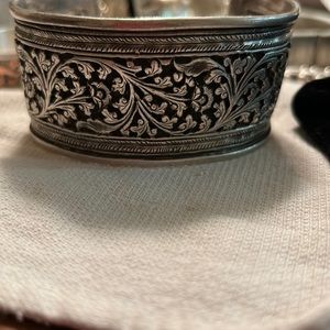 Silver vintage cuff bracelet